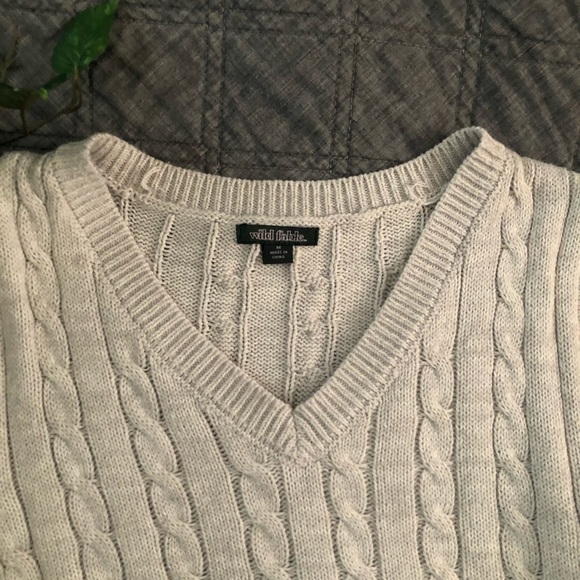 Wild Fable light grey/white sweater vest - Picture 2 of 5
